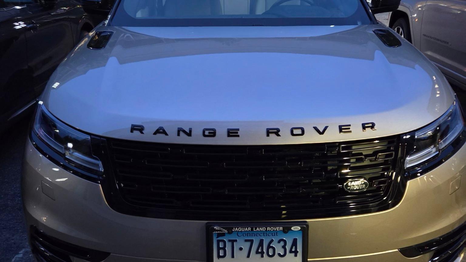 Land Rover Range Rover Velar 2026 in 