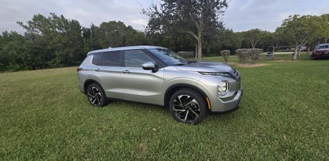 Mitsubishi Outlander 2022