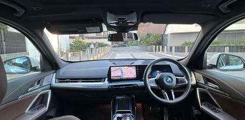 BMW iX1 2024