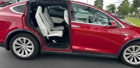 Tesla Model X 2016
