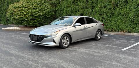 Hyundai Elantra 2021
