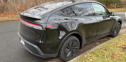 Tesla Model Y 2026