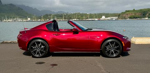 Mazda MX-5 Miata RF 2025
