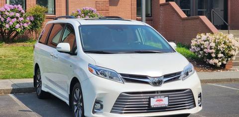 Toyota Sienna 2019