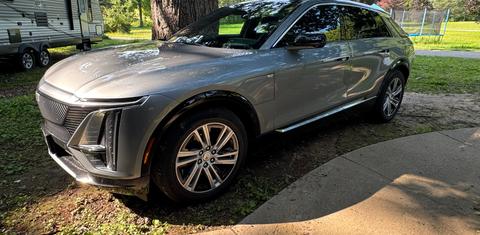 Cadillac LYRIQ 2024