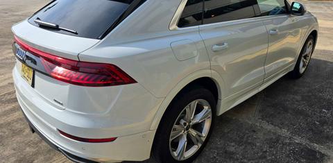 Audi Q8 2023