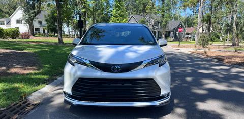 Toyota Sienna 2023