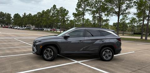 Hyundai Tucson Hybrid 2025