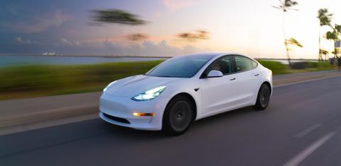 Tesla Model 3 2022