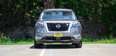 Nissan Pathfinder 2025