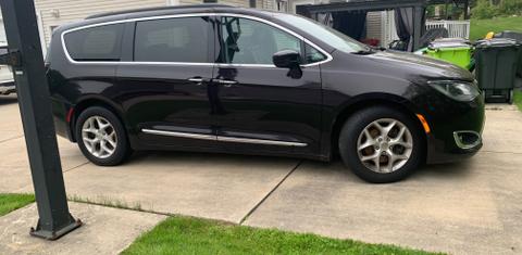 Chrysler Pacifica 2017