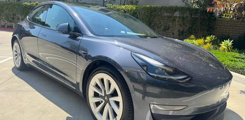 Tesla Model 3 2022