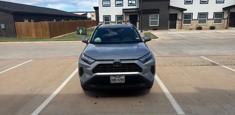 Toyota RAV4 2025