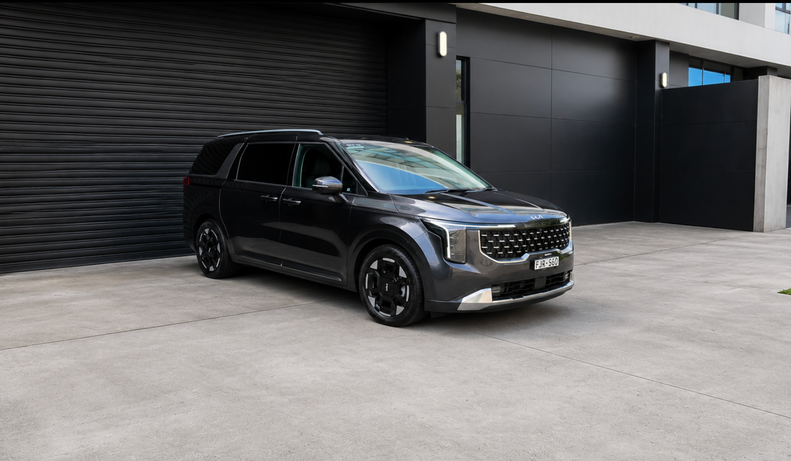Kia CARNIVAL 2024 in Mascot