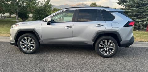 Toyota RAV4 2025