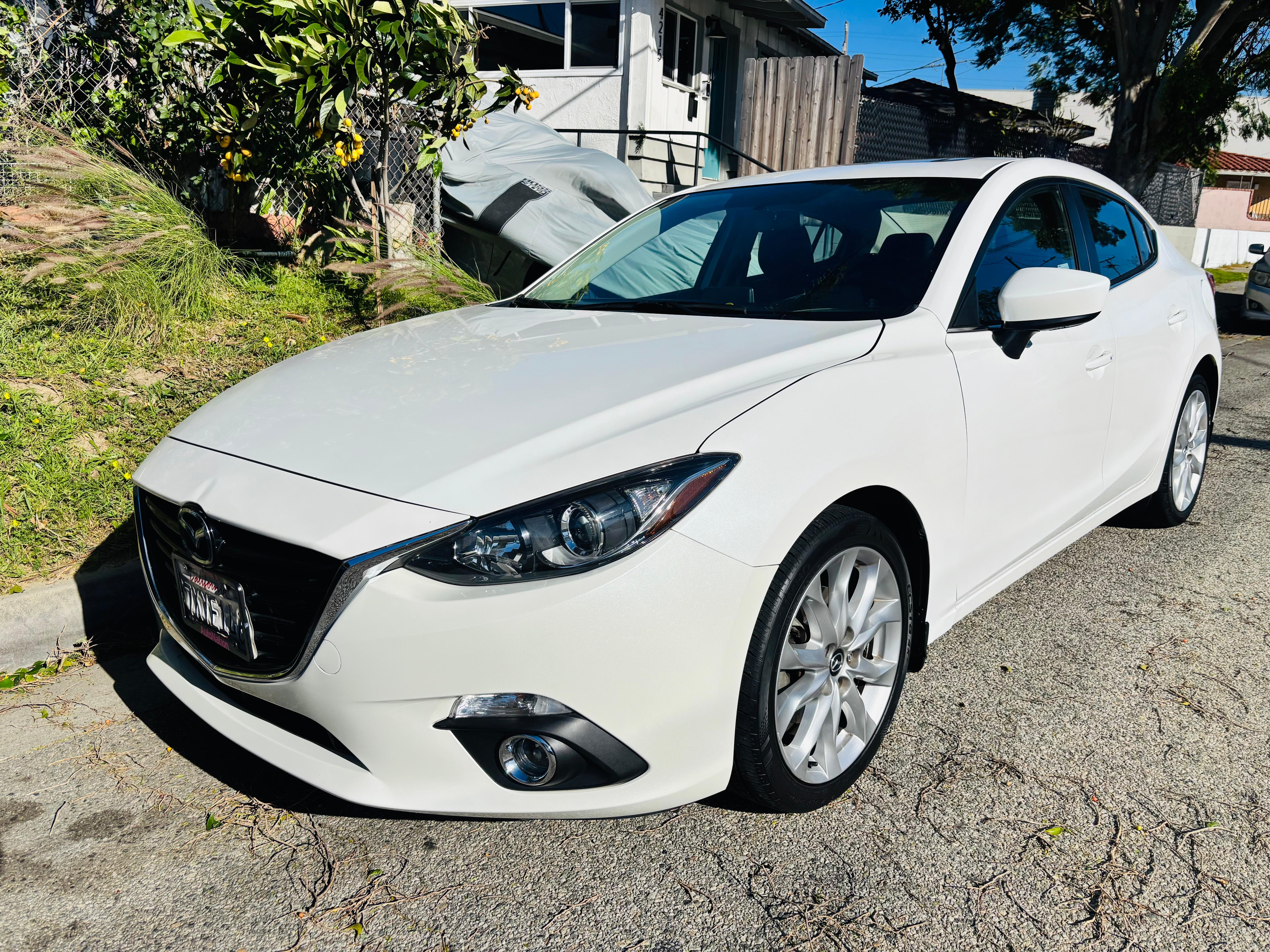 Mazda Mazda3 2015 in 