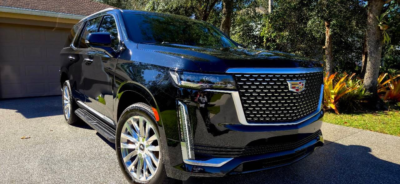 Cadillac Escalade 2023 in 