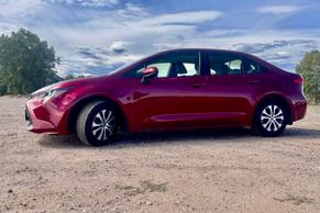 Toyota Corolla Hybrid 2022 in Aurora