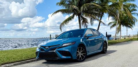 Toyota Camry 2023