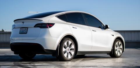 Tesla Model Y 2023