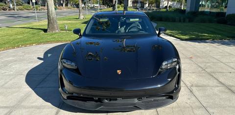 Porsche Taycan 2022