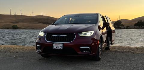 Chrysler Pacifica 2022