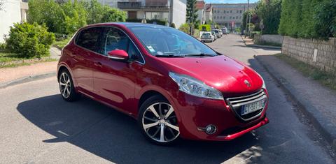 Peugeot 208 2013