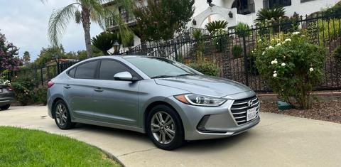 Hyundai Elantra 2017