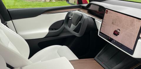 Tesla Model X 2022