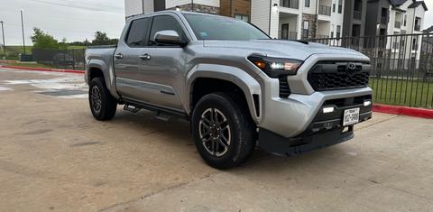 Toyota Tacoma 2024