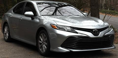 Toyota Camry 2019