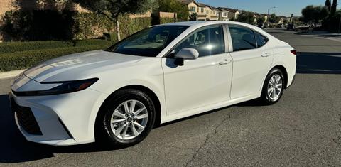 Toyota Camry Hybrid 2026