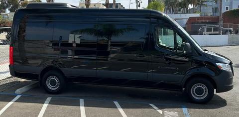 Mercedes-Benz Sprinter 2024