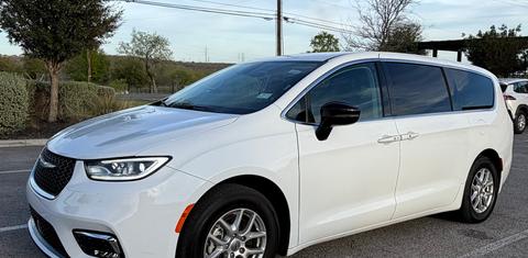 Chrysler Pacifica 2024