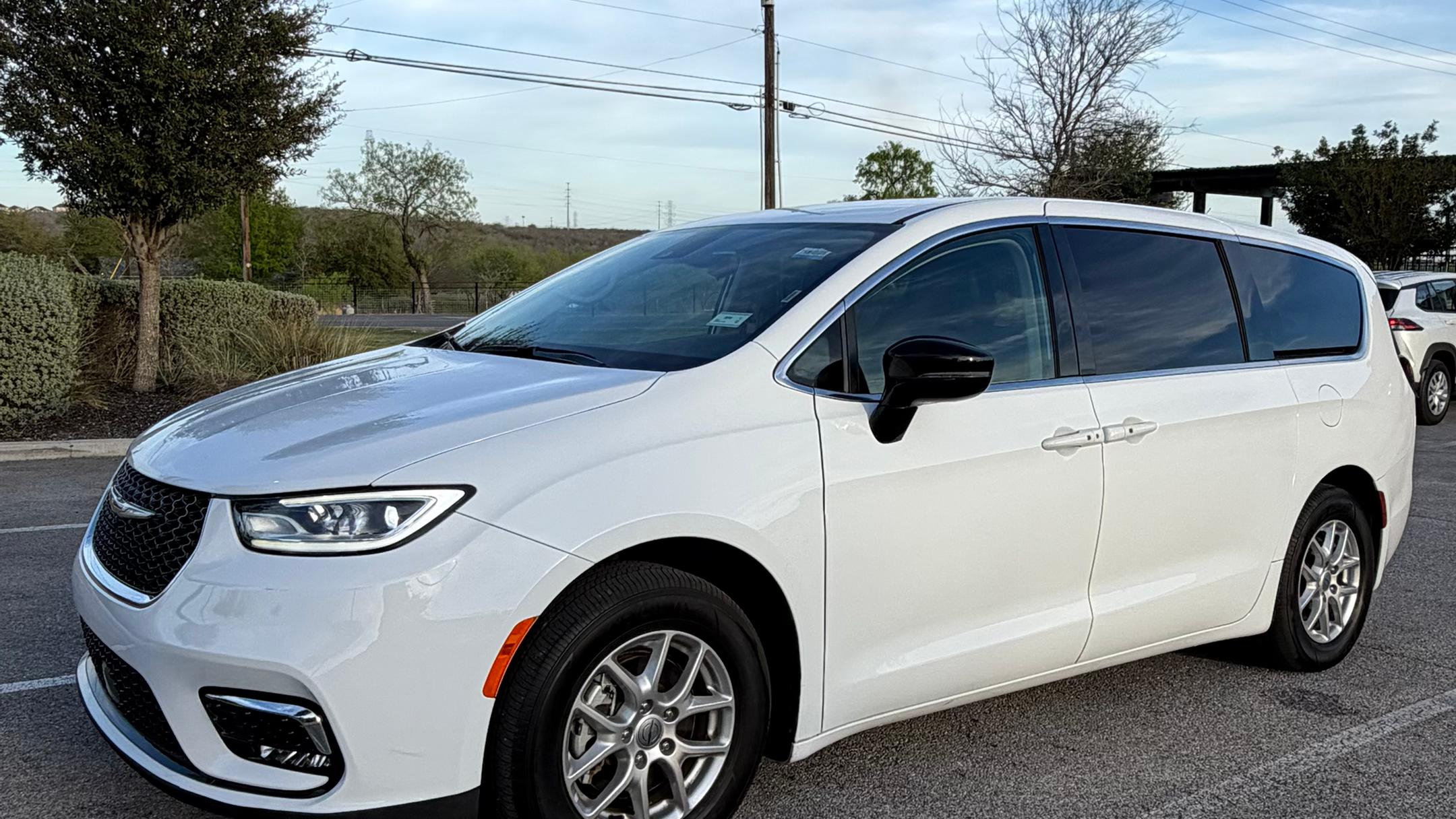 Chrysler Pacifica 2024 in San Antonio, TX