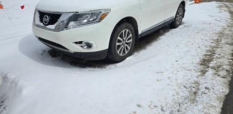 Nissan Pathfinder 2014