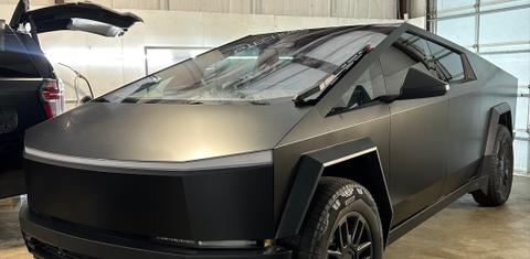 Tesla Cybertruck 2026