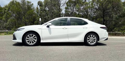 Toyota CAMRY 2021