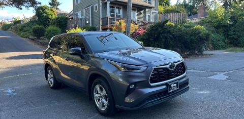 Toyota Highlander 2021