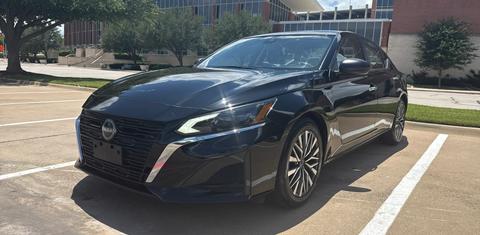Nissan Altima 2024