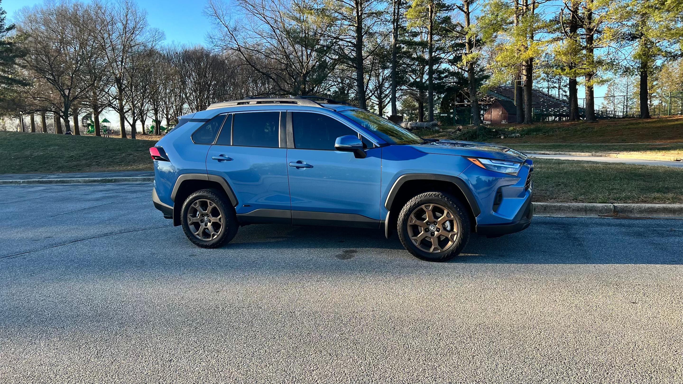 Toyota RAV4 Hybrid 2023 in Wilmington, DE