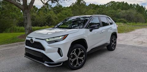 Toyota RAV4 Plug-In Hybrid 2025