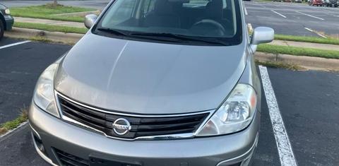 Nissan Versa 2012