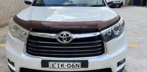 Toyota KLUGER 2015