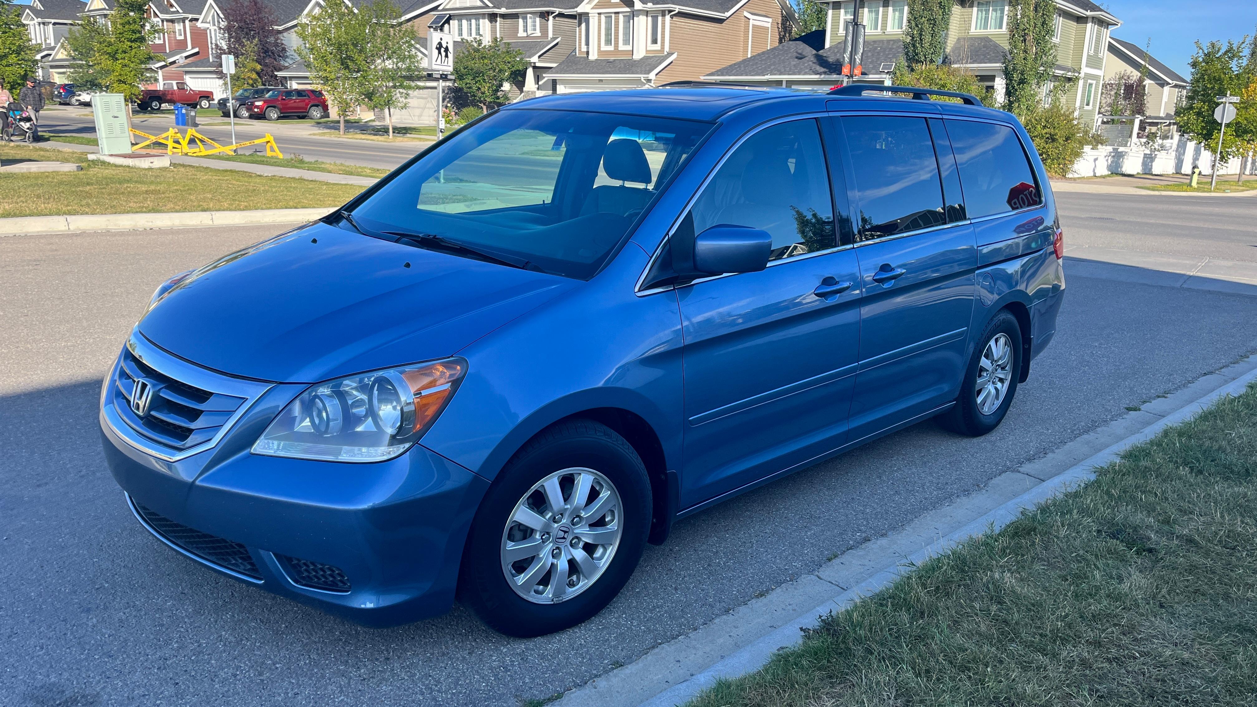 Honda Odyssey 2010 à Cochrane, AB