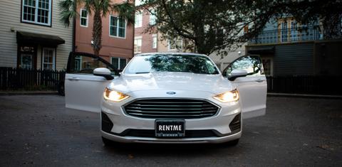 Ford Fusion Hybrid 2019