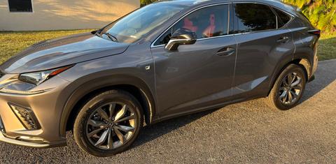 Lexus NX 2021