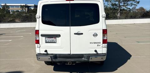 Nissan NV 2017