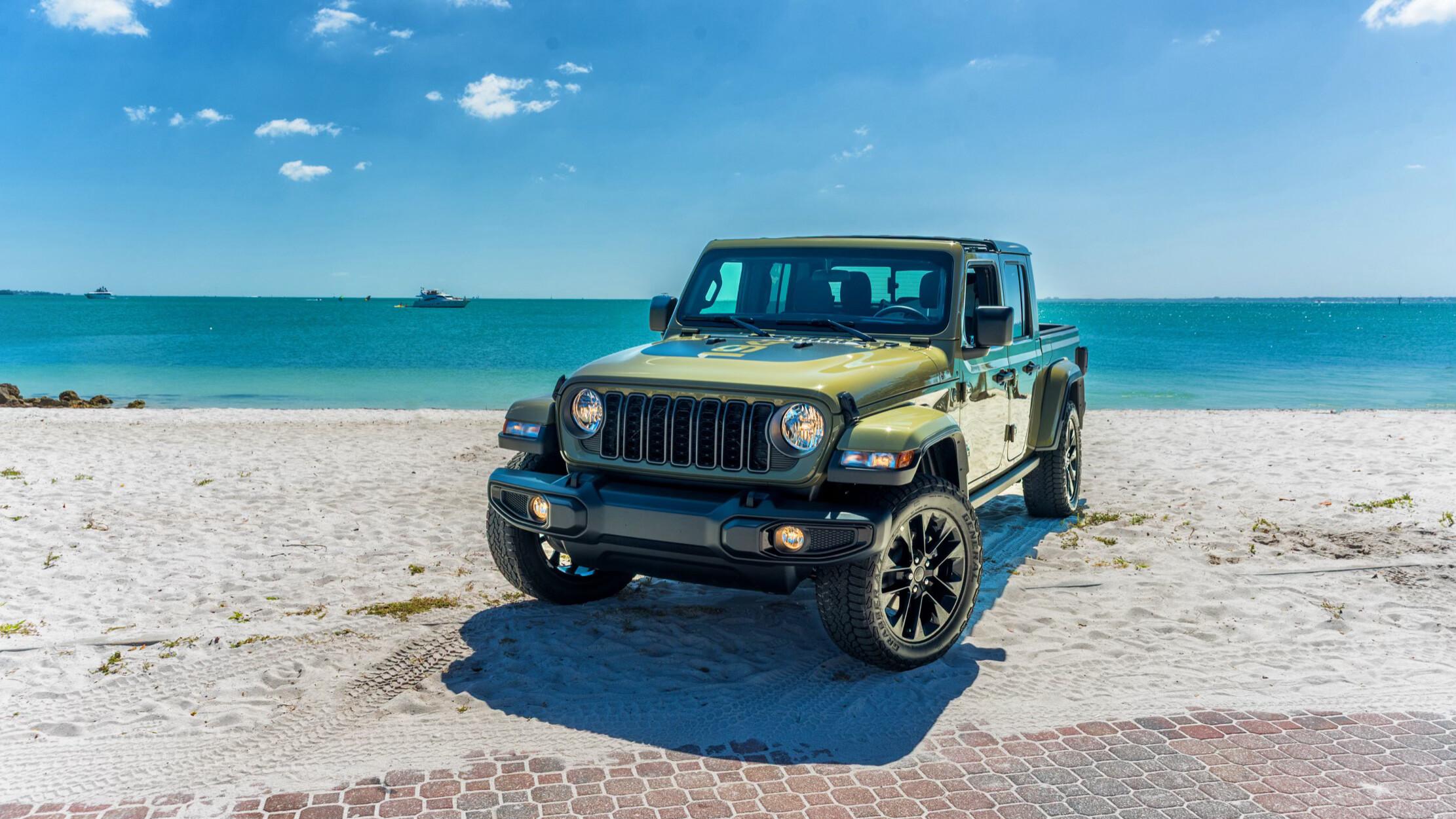 Jeep Gladiator 2025 in Miami, FL