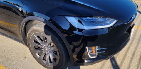 Tesla Model X 2019